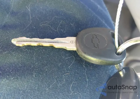 2009 Chevrolet Silverado 1500 Lt из США, поврежденный, VIN 3GCEC23JX9G177662